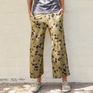 Toad&Co Chaka Wide Leg Pant Fir Large Scale Floral Green Women’s Size Medium M